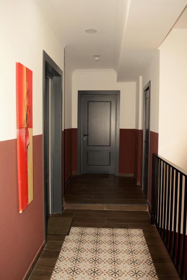 Apartment Near Pirimze Тбилиси Экстерьер фото