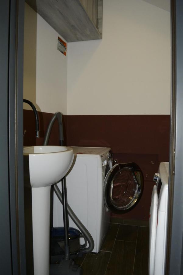 Apartment Near Pirimze Тбилиси Экстерьер фото